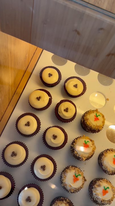 Cupcakin' Bake Shop - Bakeries Near Me - Walnut Creek, California