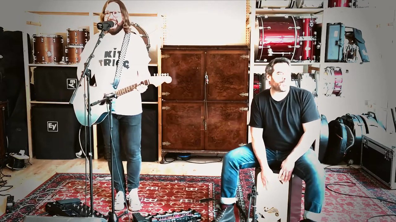 Acoustic Duo For Weddings & Events in Buckinghamshire -  Live Music - video