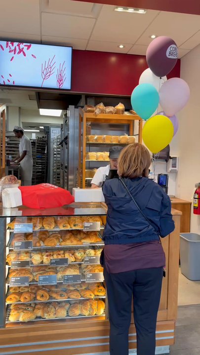 Cobs Bread - Bakeries Near Me - Oakville, Ontario