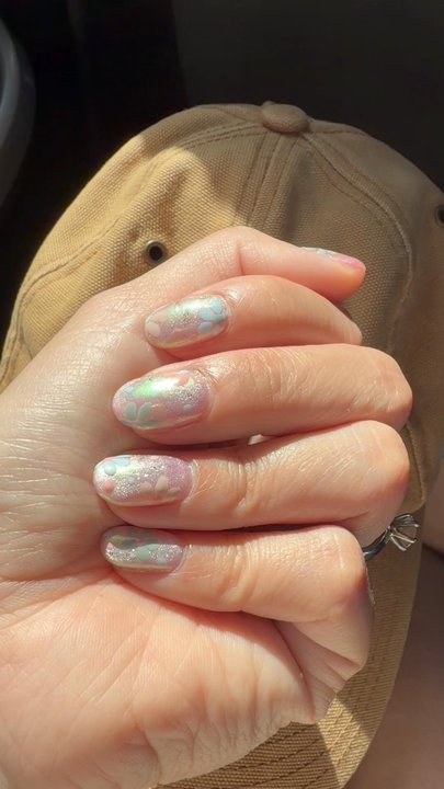 Pro Nails - Nail Salons Near Me - Brisbane, California