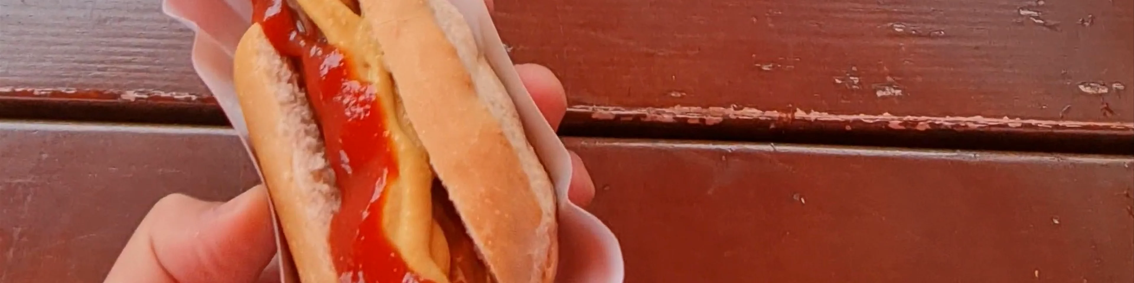 Curry at the Wall