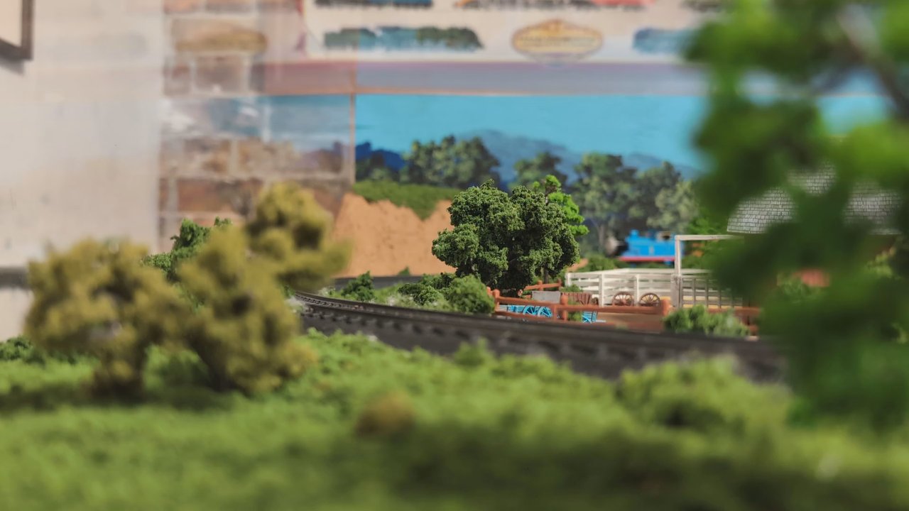Paducah Railroad Museum - Model train in action - Museums Near Me - Paducah, Kentucky