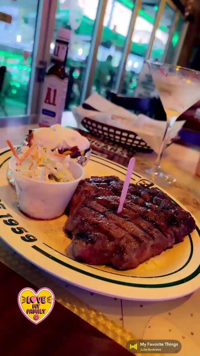 Flanigan's - Coconut Grove - Sports bar - Seafood Near Me - Coconut Grove, Florida