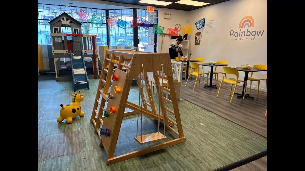 Rainbow Play Cafe - El lugar perfecto para niños y papás! - Coffee & Tea Near Me - New Westminster, British Columbia
