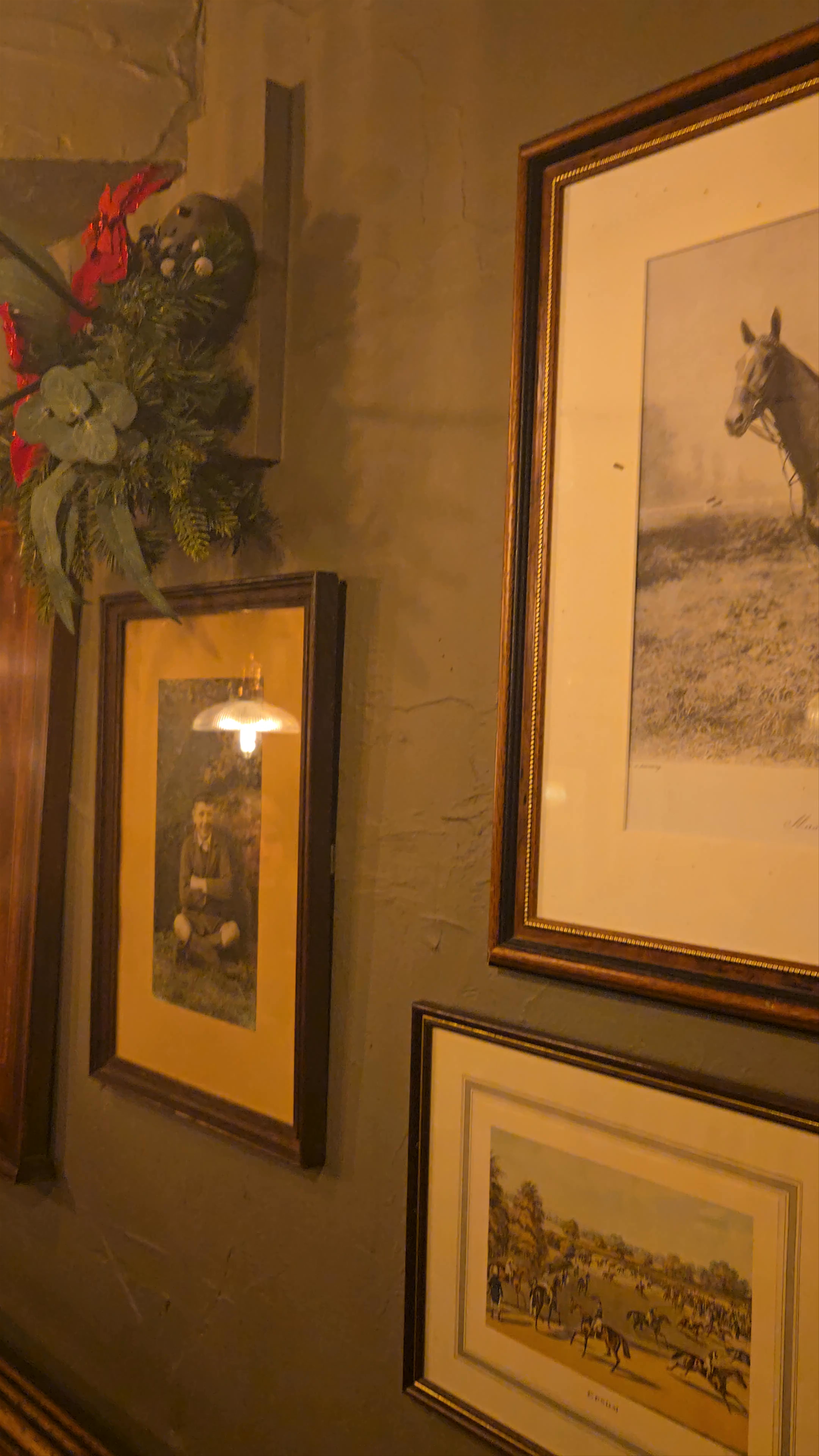Step Inside Turf Tavern: Historic Pub Charm in Oxford