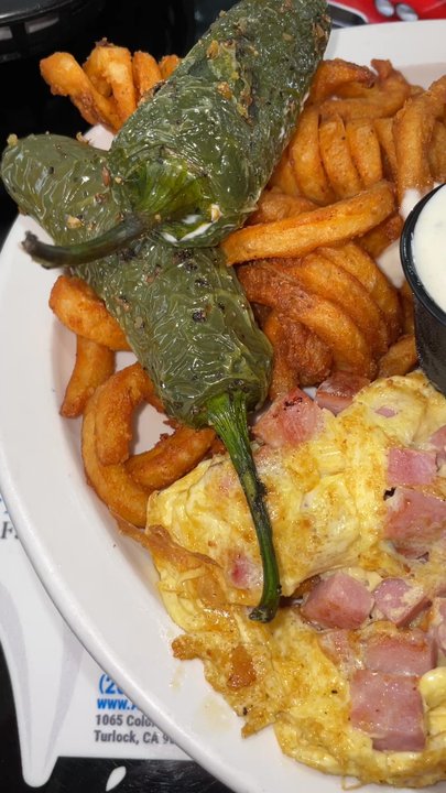 Hot Rod Diner - Delicious food :) - Breakfast & Brunch Near Me - Turlock, California