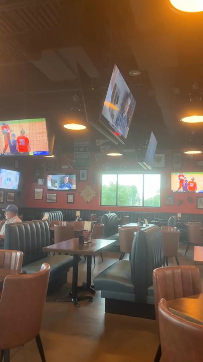 Hilltop Tavern - The atmosphere is very nice and calm, but fun - American Near Me - Woodway, Texas
