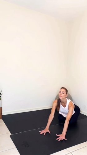 Short Booty & Legs Barre Floor Routine