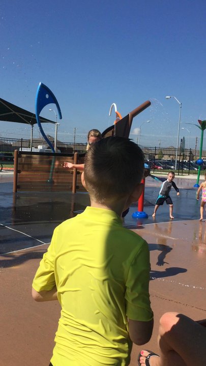Apple Valley Park - Lots of water on a hot day!! - Parks Near Me - Moore, Oklahoma