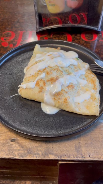 Baldwin Perk - Ross Crepe de pollo - Cafes Near Me - Orlando, Florida