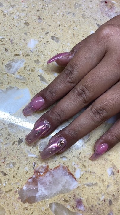 Elegant Nails and Spa - Nail Salons Near Me - Lawton, Oklahoma