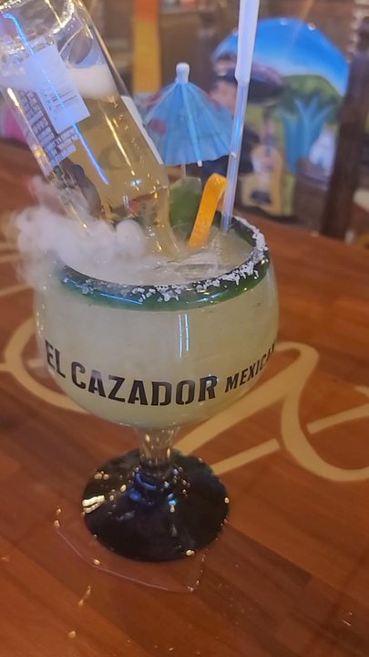 El Cazador - Coronarita - Mexican Near Me - Lima, Ohio