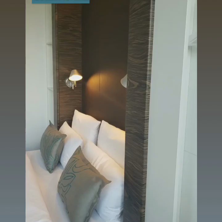 Motel One Essen - Spacious rooms - Hotels Near Me - Essen, NW