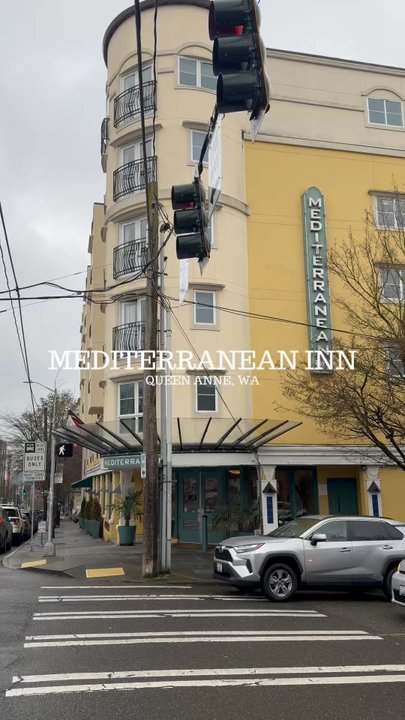 Mediterranean Inn - Hotels Near Me - Seattle, Washington