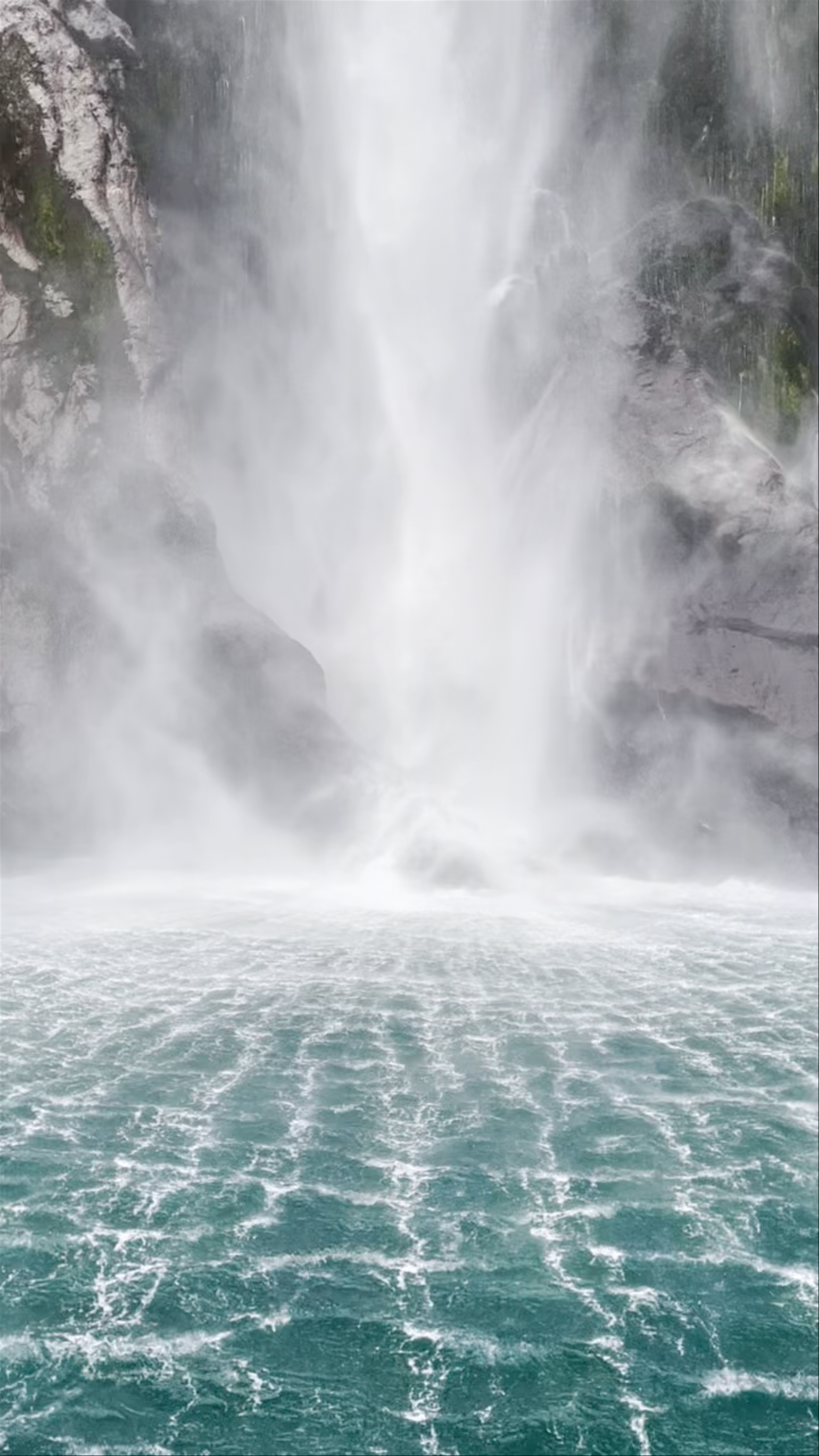 Bowen Falls Milford Sound Highway