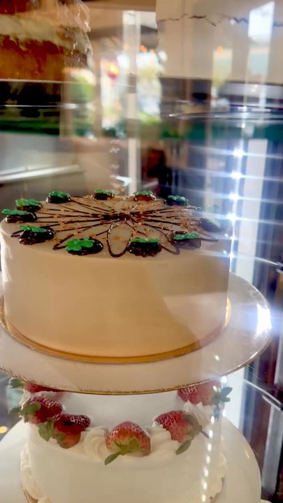 Cafe Dantorels - Freeport bakery  pastries - Cafes Near Me - Sacramento, California