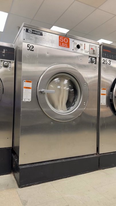 Laundry Express Wash & Fold - Big boy machine - Laundromat Near Me - Springfield, Virginia