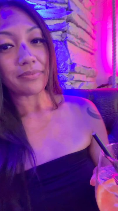 Video carousel 1 of 2 with ID Qg-Wt3QAloZ3zcBLJjqhyg for Agaves Ultra Lounge