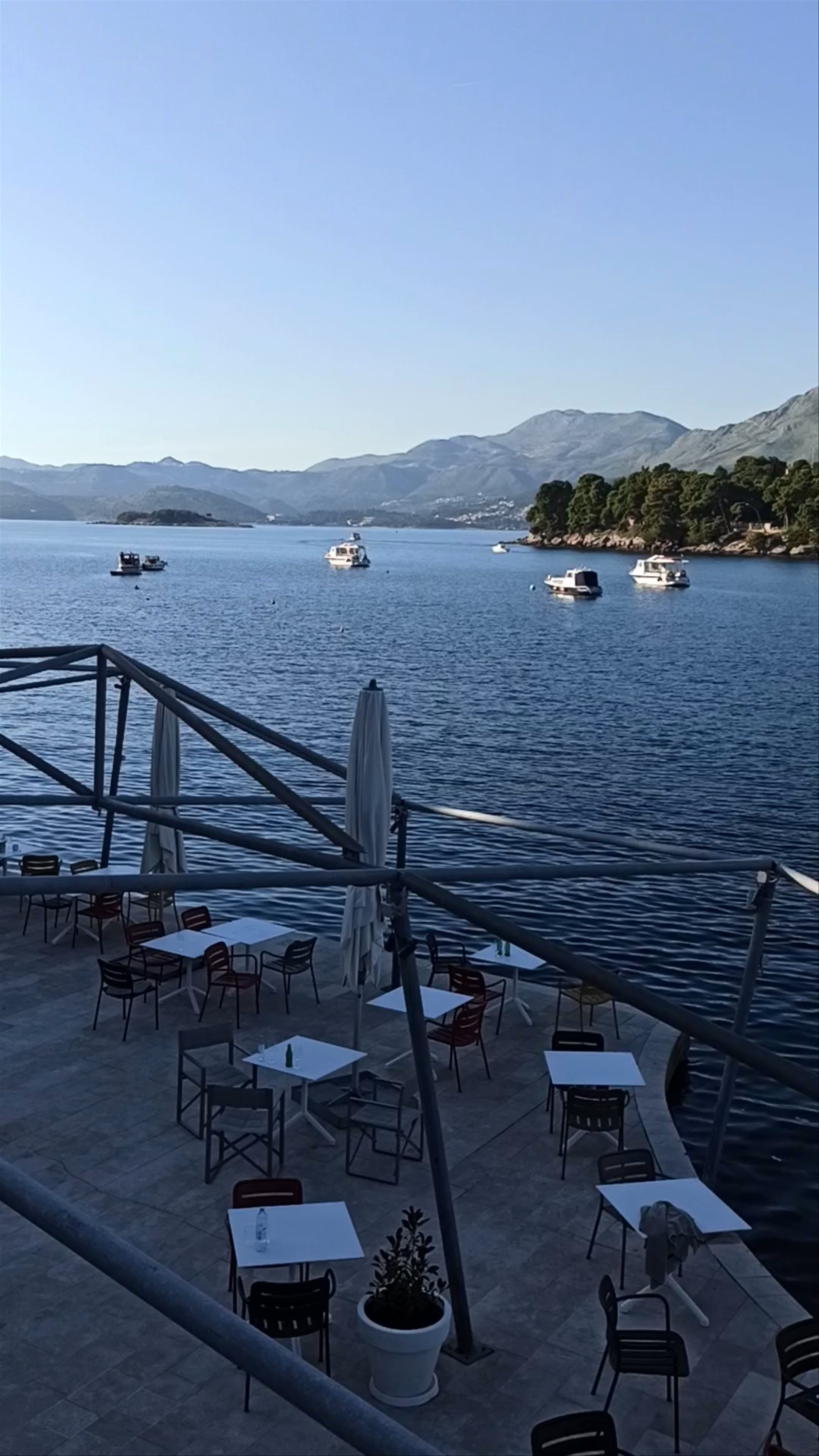 Spinaker Restaurant & Lounge Bar