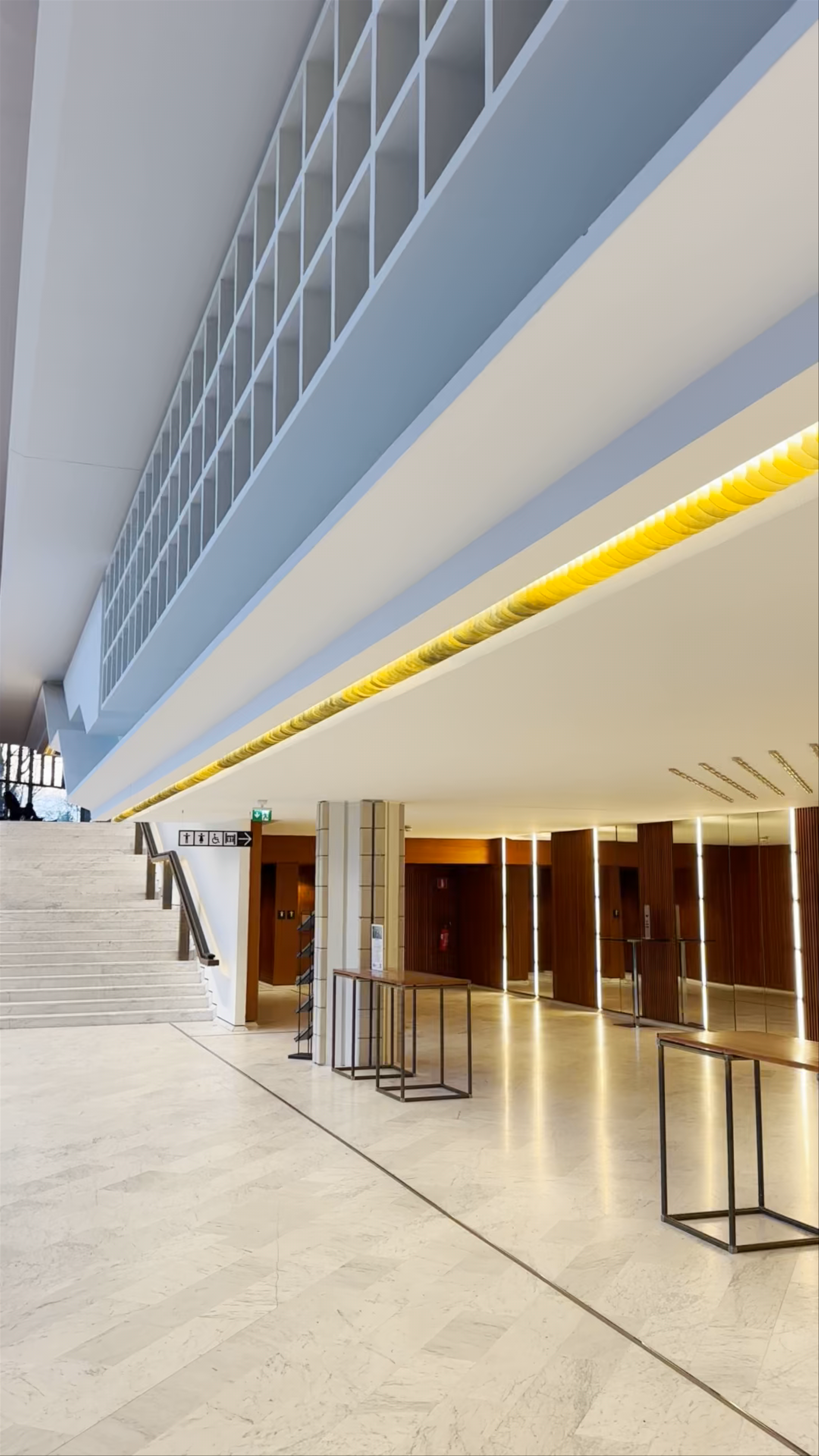 Suuri näyttämö ja Pieni näyttämö - Modern Architecture in Helsinki