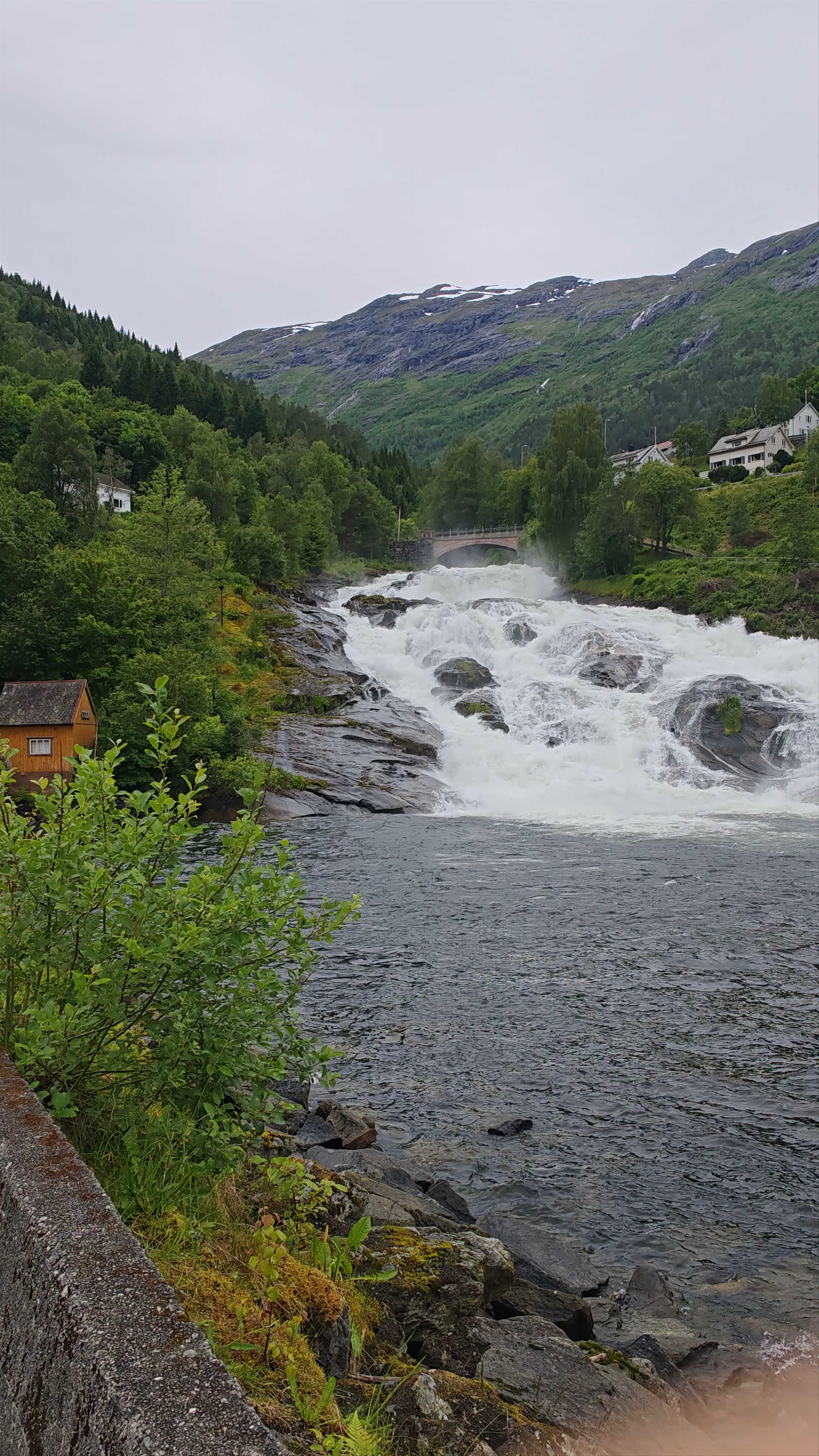 Hellesyltfossen