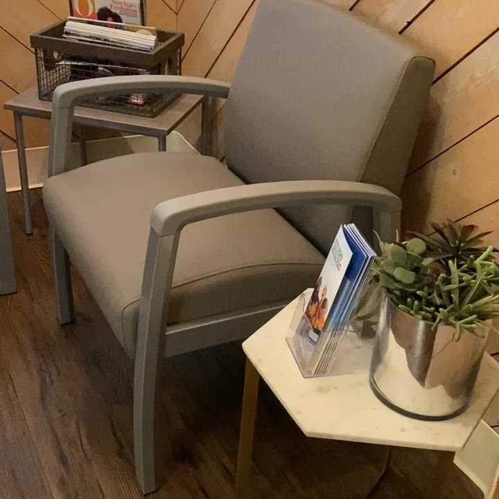 Jack Ohanesian, DDS - The waiting room has updated furniture, giving the office a fresh look! - Cosmetic Dentists Near Me - Fresno, California