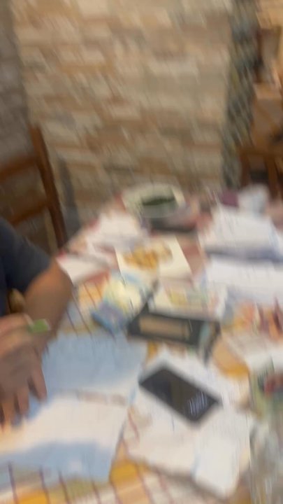 Luzzi - The video shows the restaurant owner physically assaulting a female customer after she complained about the food, - Pizza Near Me - Rome, RM