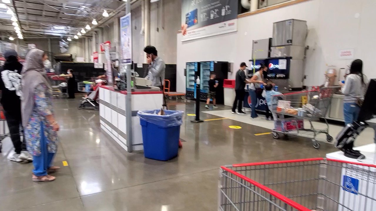 Costco Wholesale - Interior - Tires Near Me - Markham, Ontario