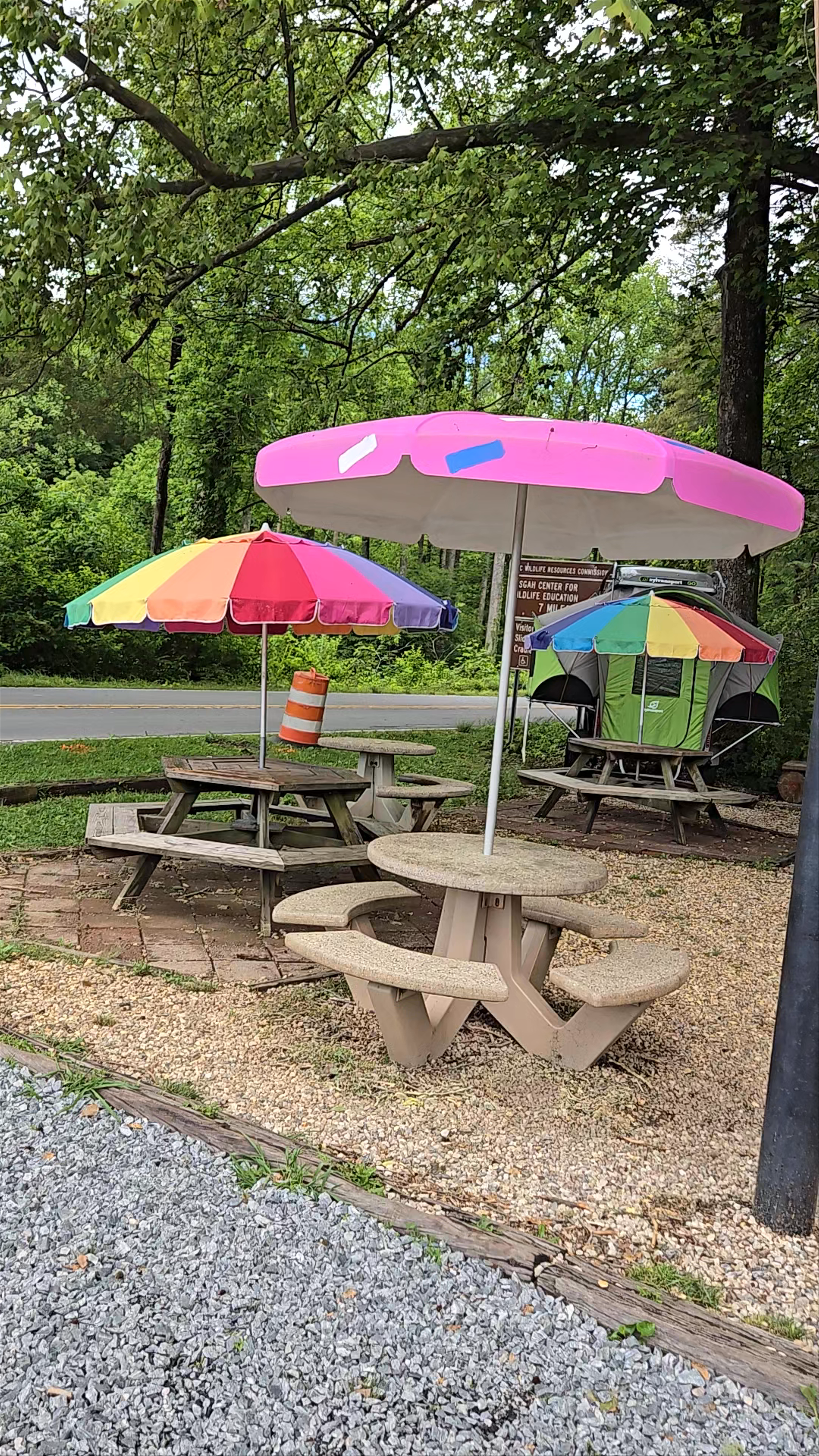 Dolly's Dairy Bar & Gift Shop