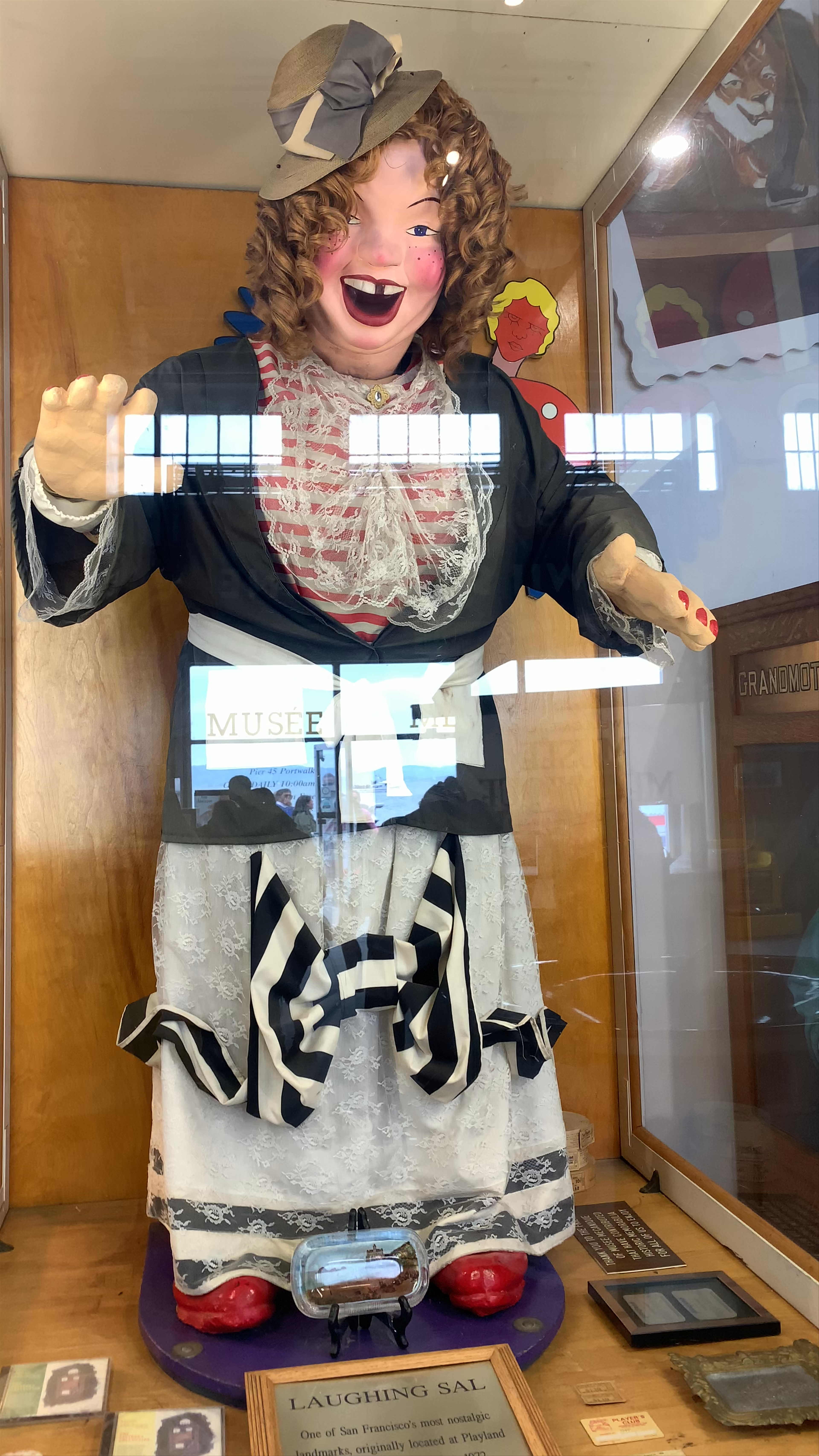 San Francisco's Nostalgic Musee Mecanique & Laughing Sal