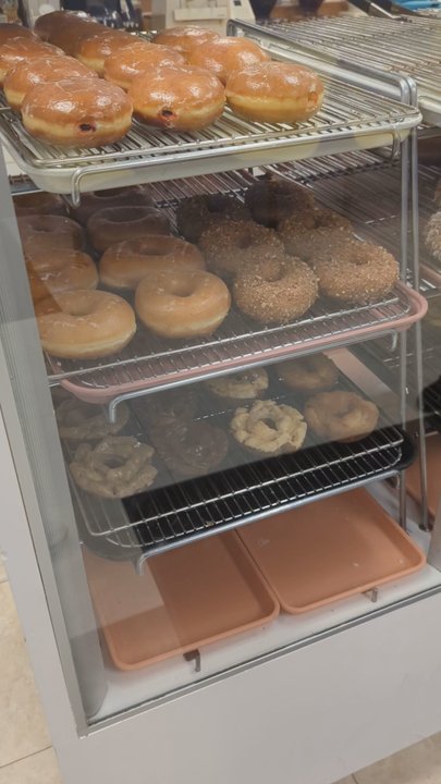 Fluffy's Donuts To Go - Amazing selection! - Donuts Near Me - Spokane, Washington
