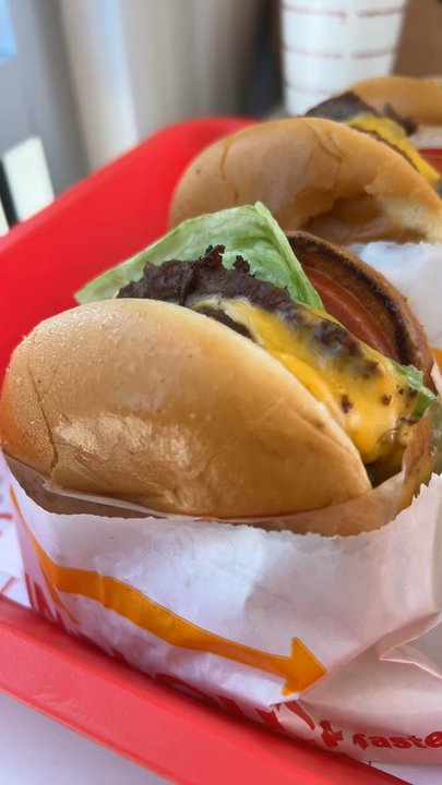 In-N-Out Burger - Fast Food Near Me - Henderson, Nevada