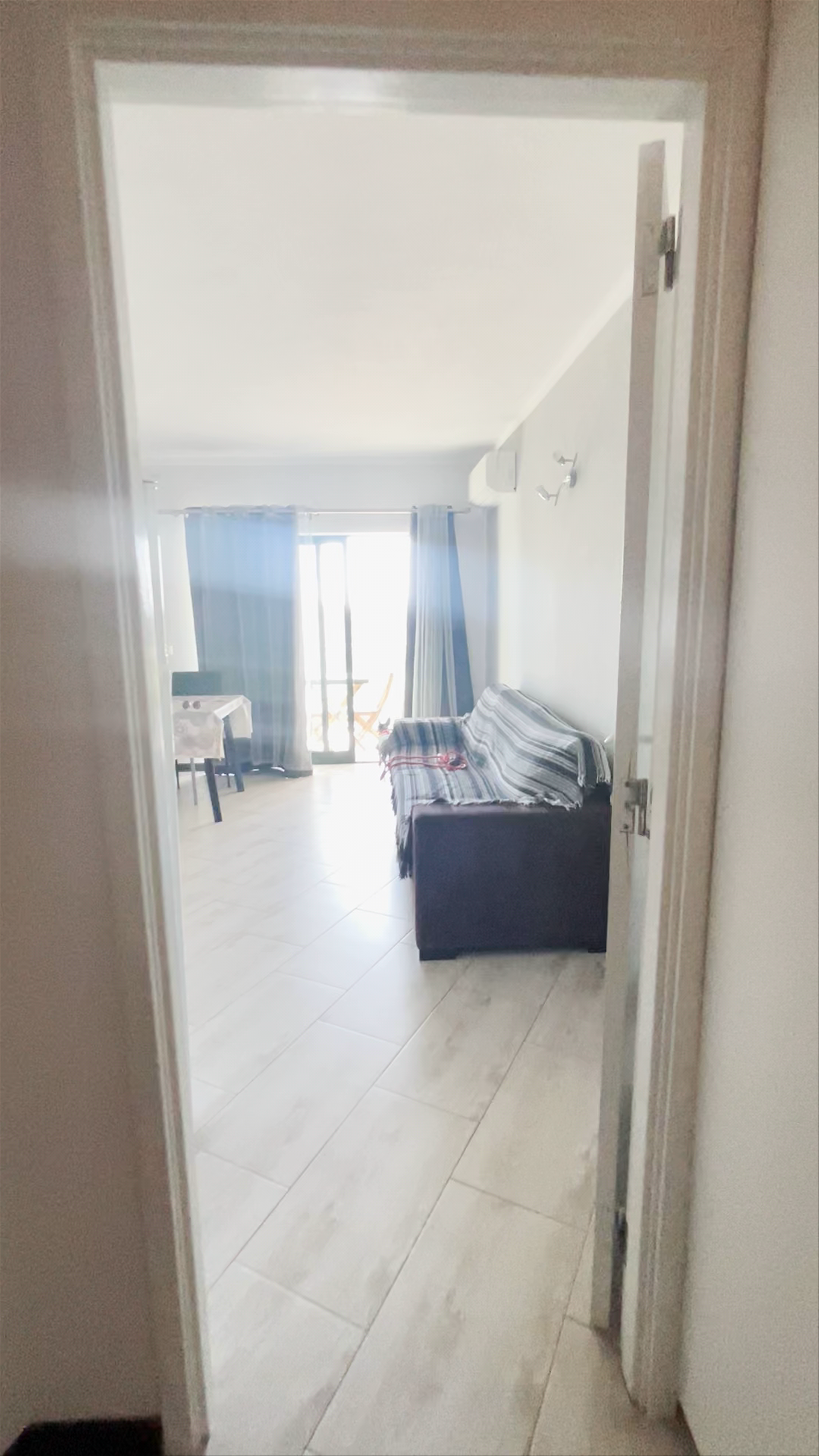 Quinta Nova 101 by CORAL