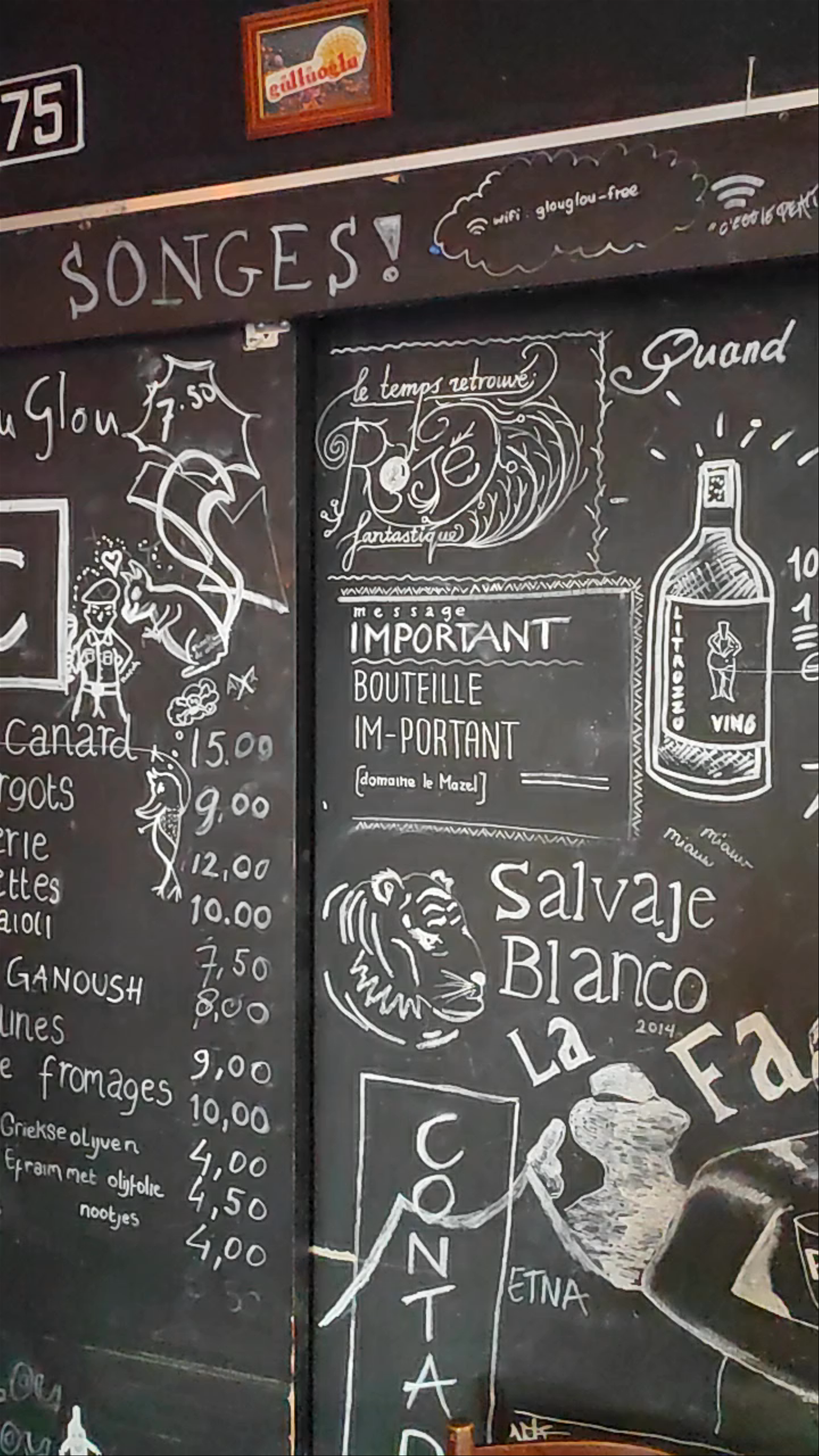 Glouglou: Charming Wine Bar Ambiance in Amsterdam