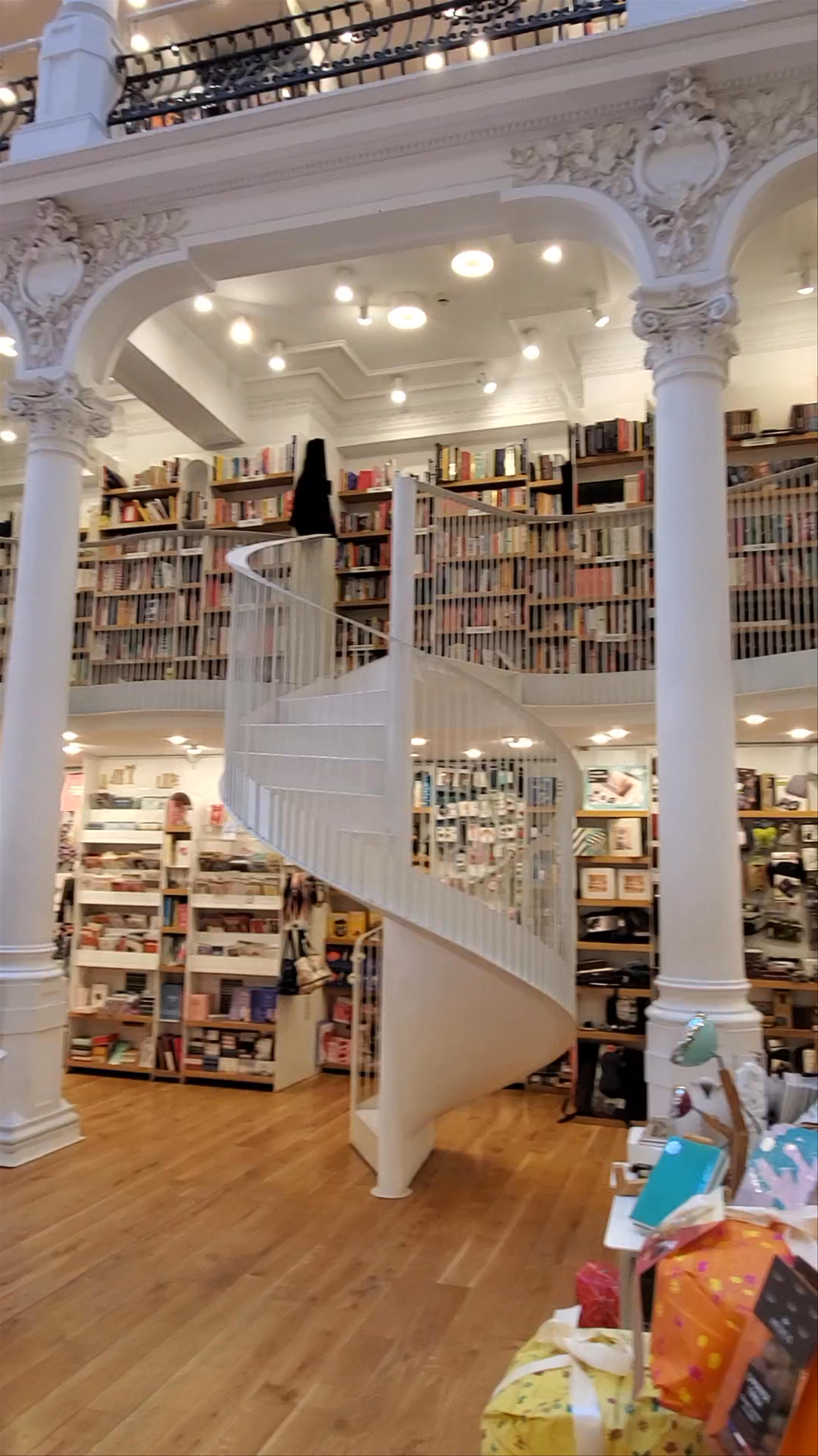 Cărturești Carusel: The Book Lover’s Dream in Bucharest