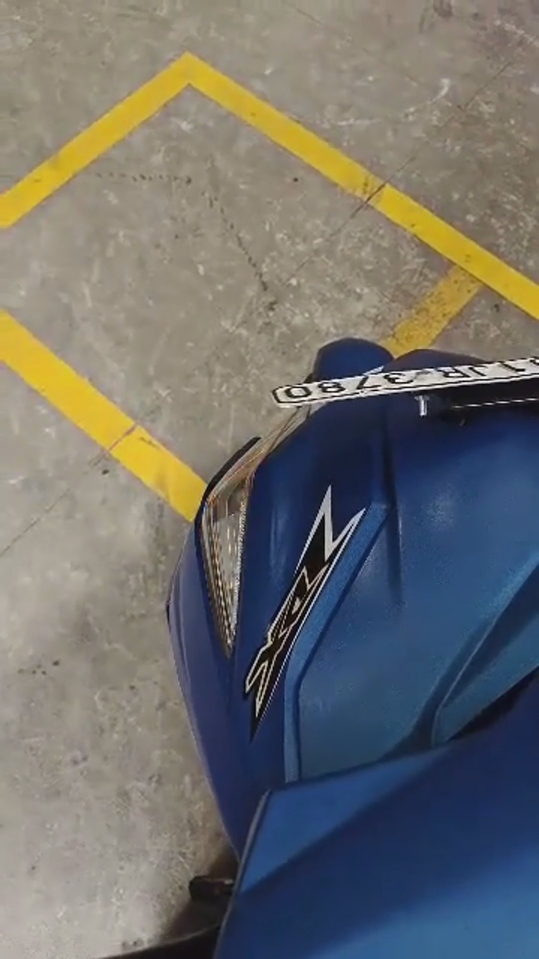 Walk-around video thumbnail