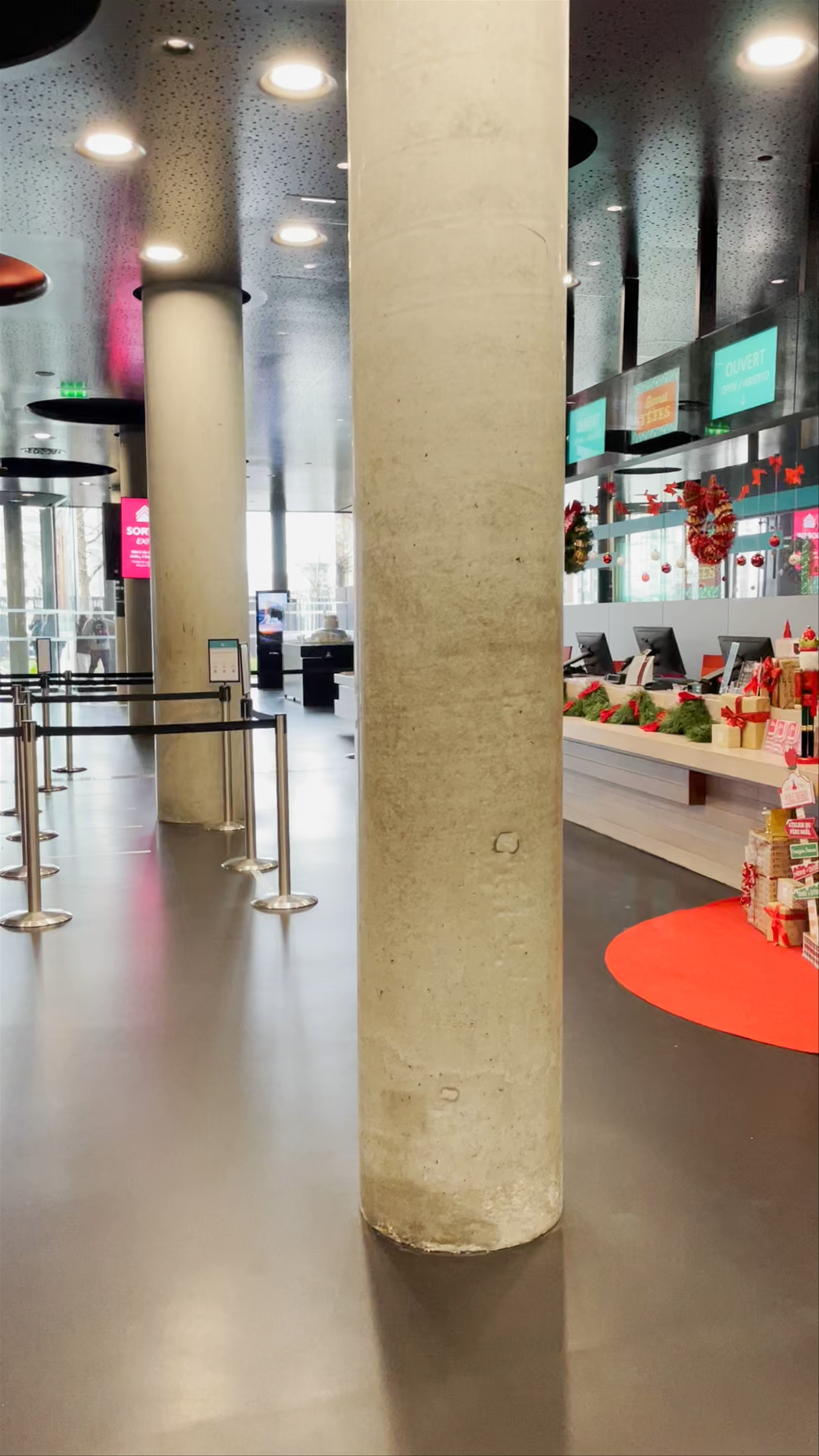 La Città del Vino: Modern Wine Culture Experience in Bordeaux