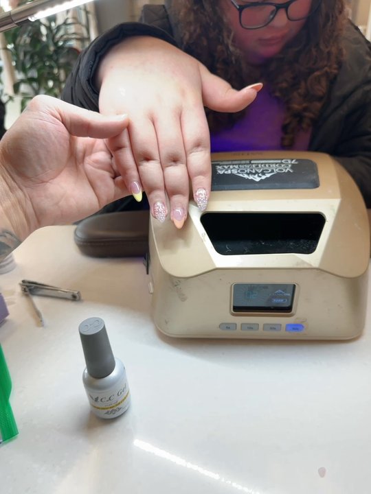 Royal Nails & Spa - New shop - Nail Salons Near Me - Bend, Oregon