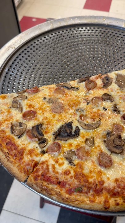 ZeroZero Pizzeria - Pizza Near Me - Denver, Colorado