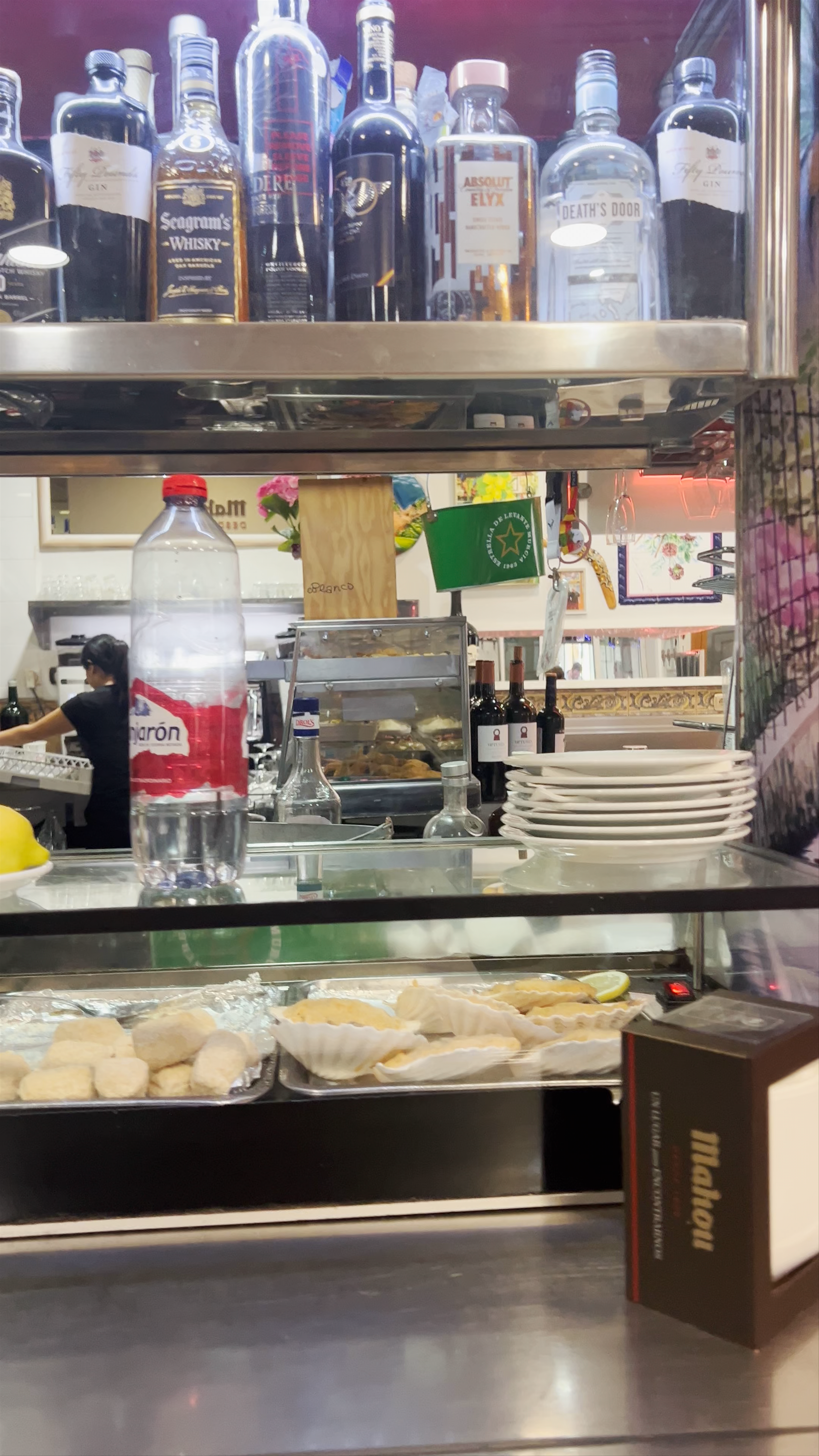 Bar El Carril: Authentic Spanish Tapas Experience in Archena