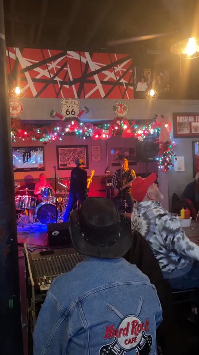 Zef's Lighthouse Tavern - Sports Bars Near Me - Fair Haven, Michigan
