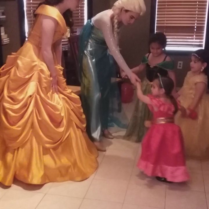 Characters for Parties  - Singing and dancing with the birthday girl! - Party Characters Near Me