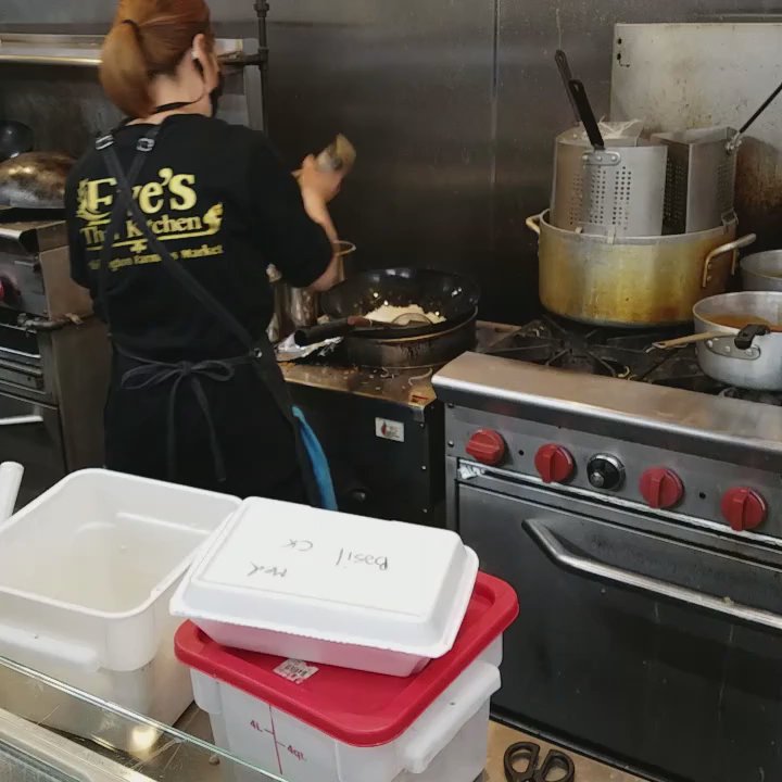 Eve’s Thai Kitchen - Thai Near Me - Reading, Pennsylvania