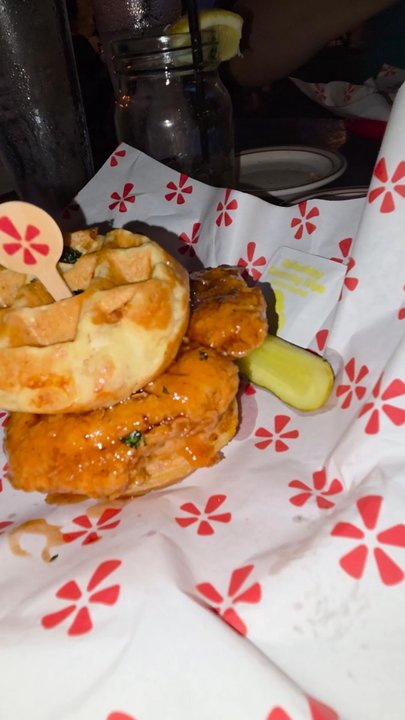 Earl's - Delicious - American Near Me - Winston-Salem, North Carolina
