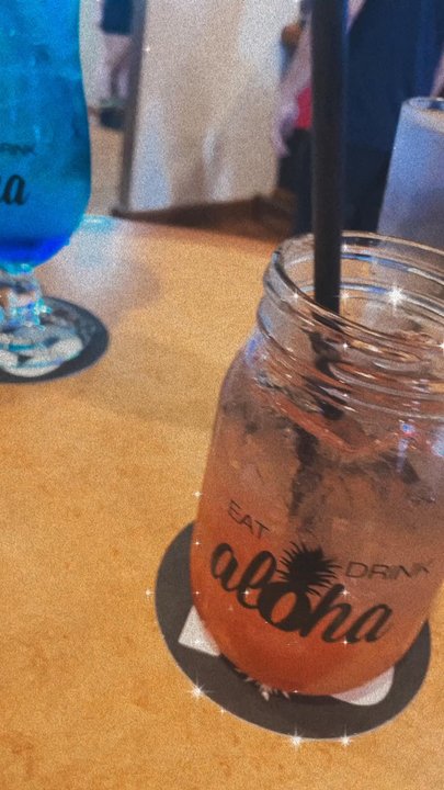 604 Ale House - Strawberry Fizz, Bikini Blonde, Blue Hawaiian - Sports Bars Near Me - Schofield Barracks, Hawaii