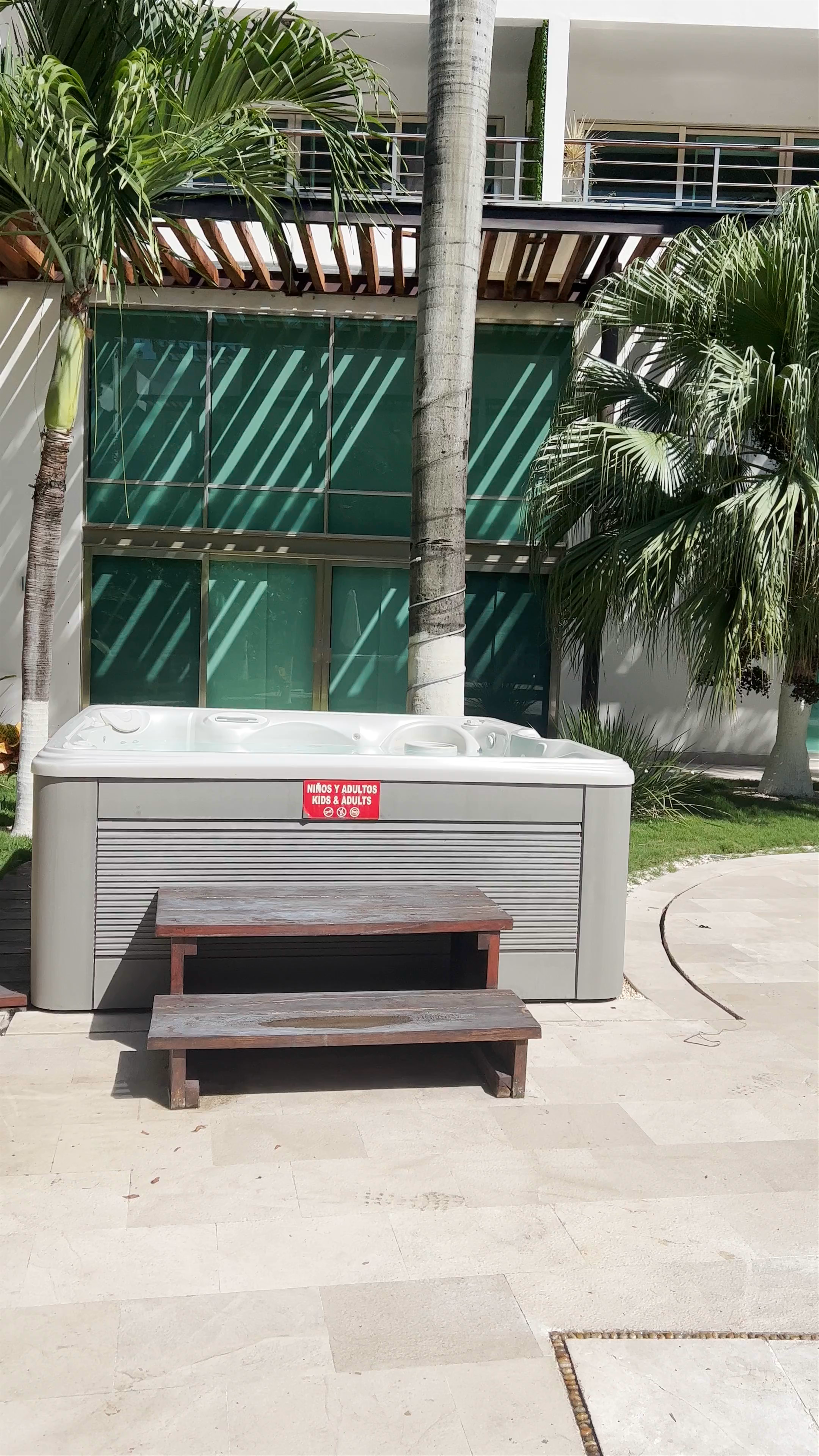 Condo Boutique Luxury Apartments