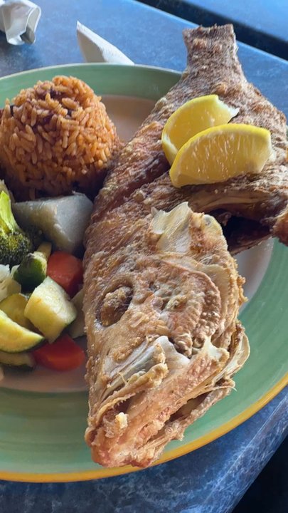 Petite Pump Room - Fried Fish - Caribbean Near Me - St. Thomas, Virgin Islands