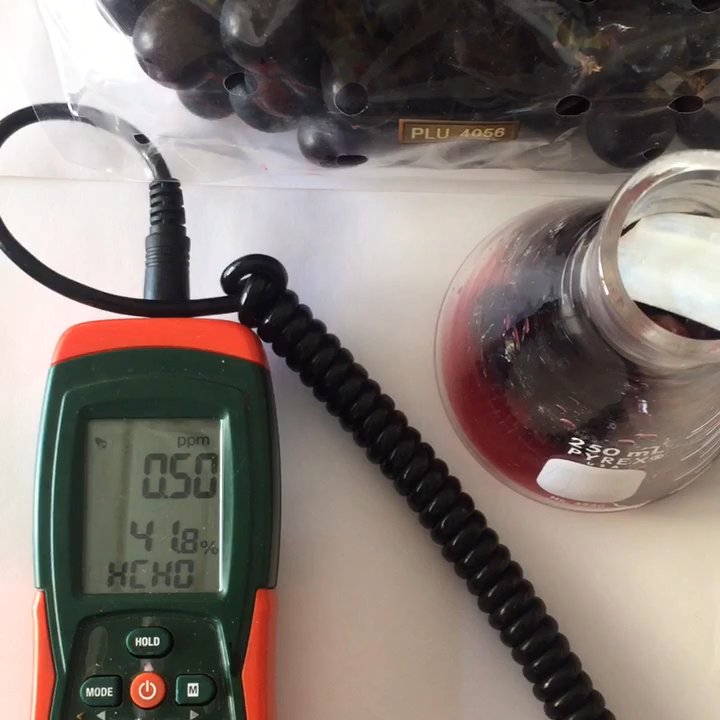 ALDI - Formaldehyde test on RanchoBlanco Black Seedless Grapes.   Max should be 0.22ppm - Grocery Near Me - Palm Springs, California