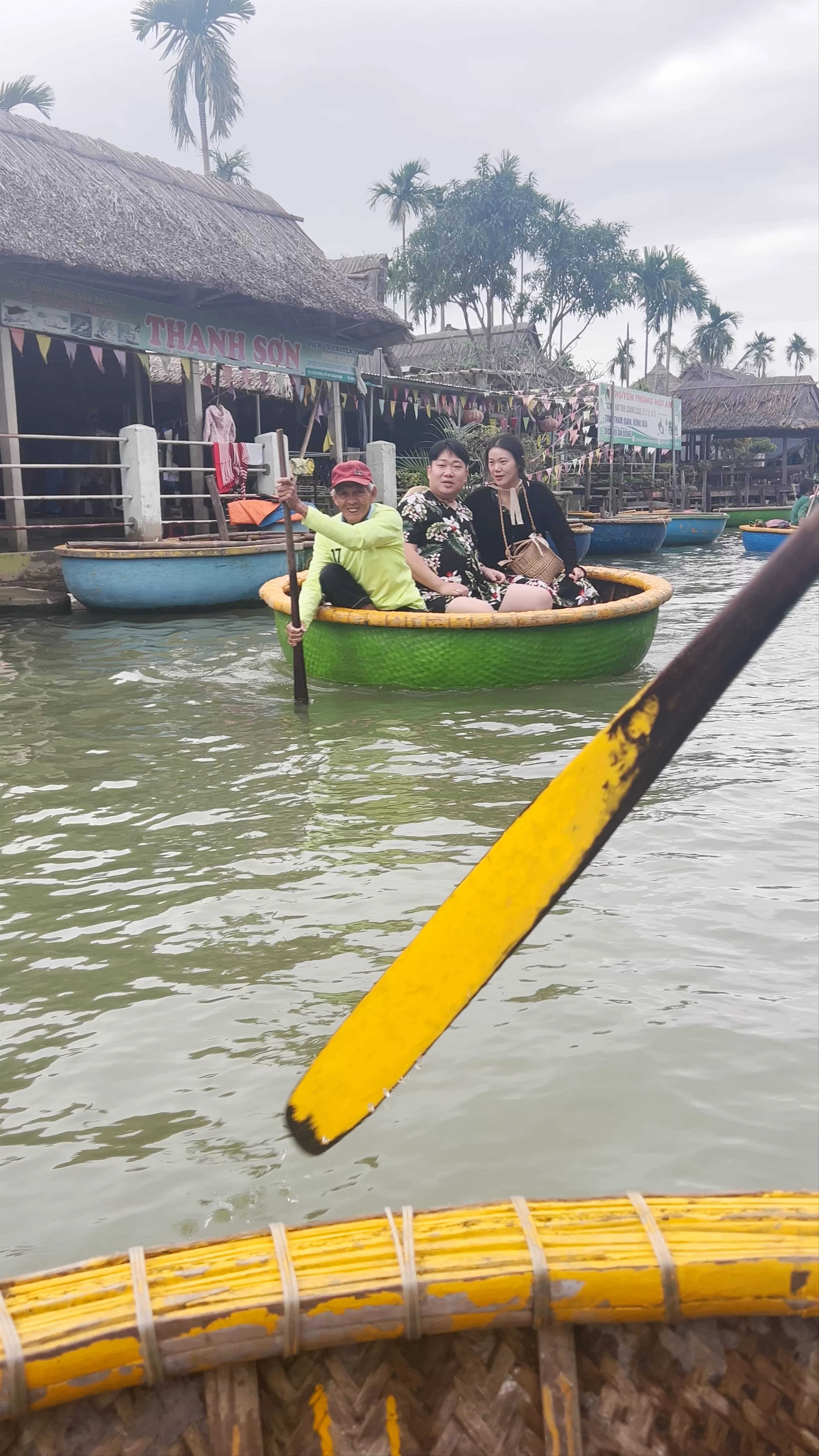 Hoi An Basket Boats, Vạn Lăng, Cẩm Thanh