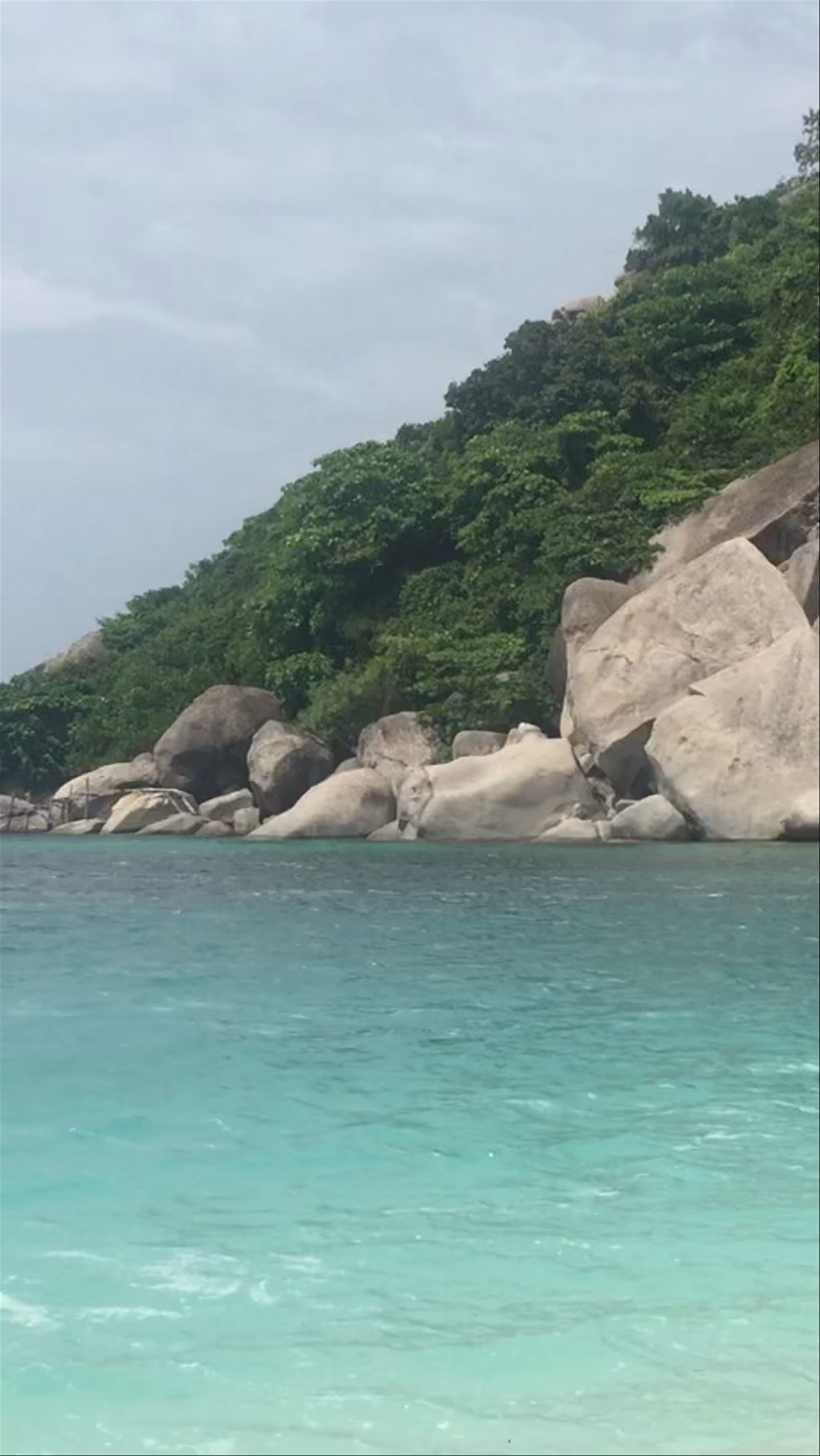 Koh Nang Yuan Viewpoint: Tropical Serenity in Ko Tao, Thailand